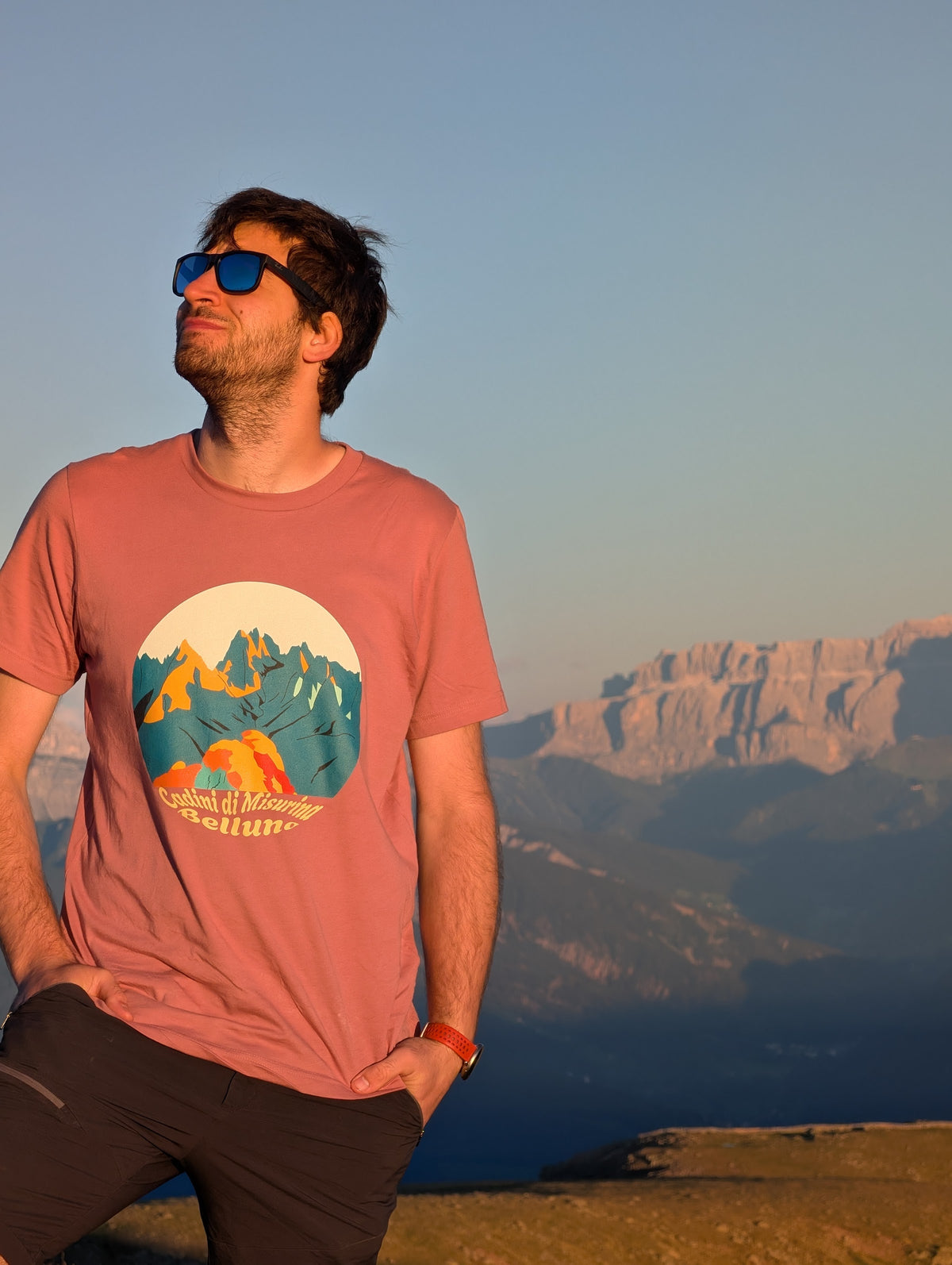 Cadini di Misurina T-shirt in Mauve – worn at sunset above the Dolomites